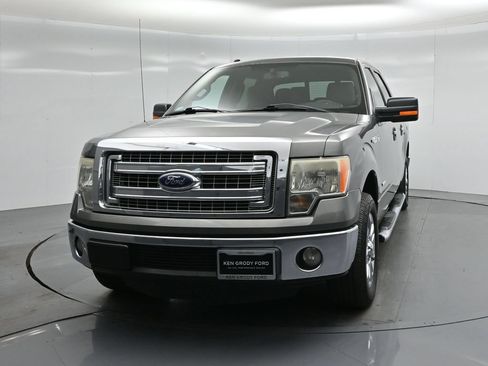 Used 2013 Ford F150 XLT w/ Luxury Equipment Group RWD image 48