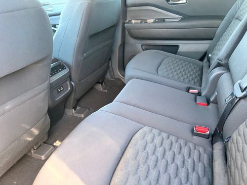 Certified 2022 Nissan Pathfinder SV AWD/4WD image 15