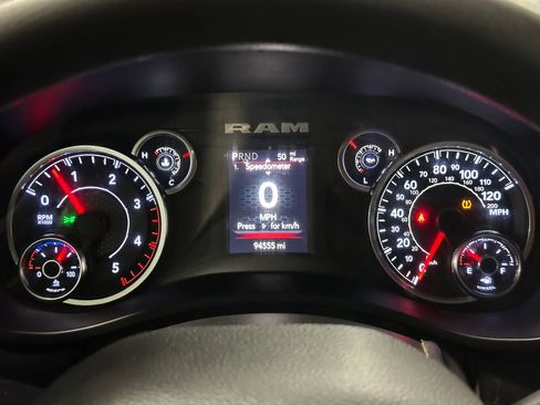 Used 2022 RAM 2500 Big Horn AWD/4WD image 26