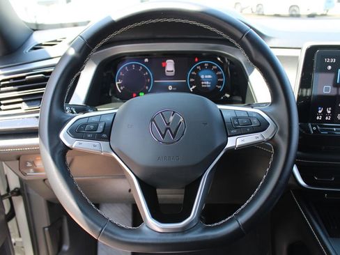 Certified 2026 Volkswagen Atlas Cross Sport SE AWD/4WD image 24