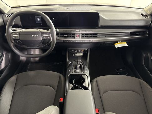 New 2026 Kia K4 FWD image 14