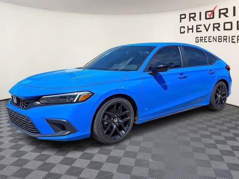 Used 2024 Honda Civic Sport image 4