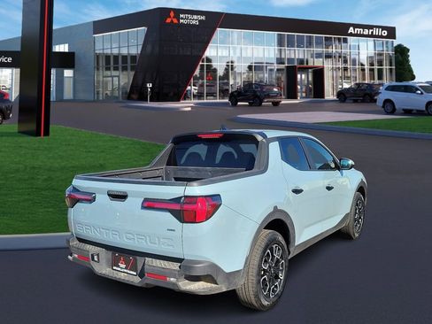 Used 2023 Hyundai Santa Cruz SEL image 3