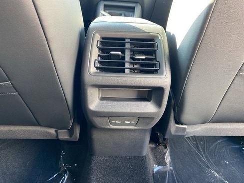 New 2026 Volkswagen Tiguan SE R-Line image 51