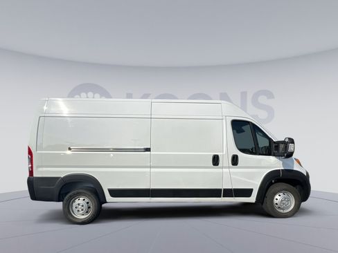 Used 2023 RAM ProMaster 2500 FWD image 12