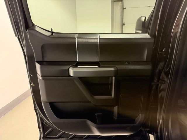 Used 2018 Ford F150 XLT w/ Equipment Group 302A Luxury AWD/4WD image 20