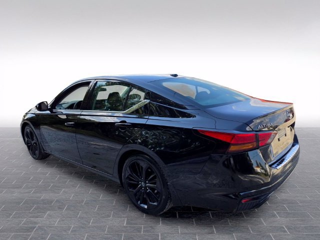 Used 2023 Nissan Altima 2.5 SR w/ SR Premium Package FWD image 5