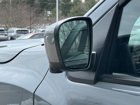 Certified 2023 Nissan Frontier PRO-4X w/ Pro Convenience Package image 12