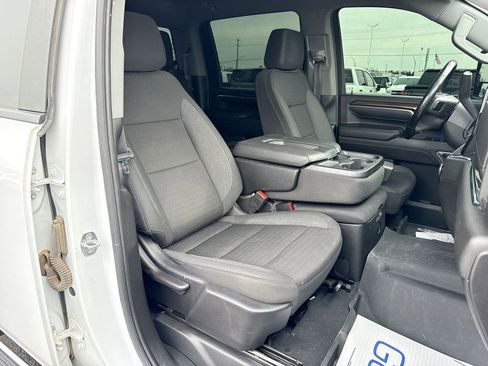 Used 2024 Chevrolet Silverado 2500 LT image 25