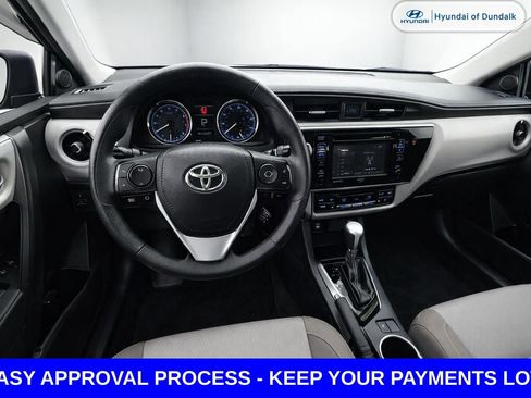 Used 2019 Toyota Corolla LE FWD image 12