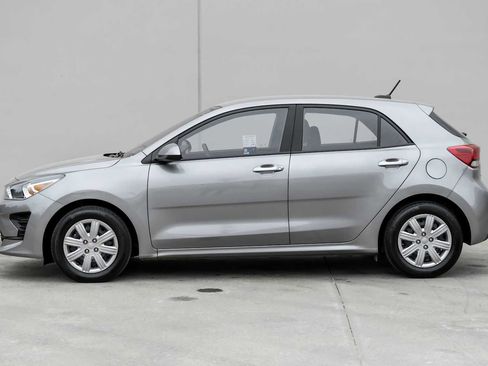 Used 2023 Kia Rio S image 11