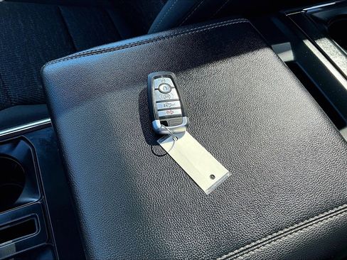 Certified 2022 Ford F150 XLT w/ Equipment Group 302A High image 11