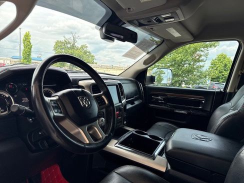Used 2013 RAM 1500 Laramie w/ Convenience Group AWD/4WD image 11