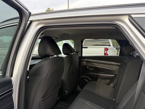 Used 2023 Hyundai Tucson Blue AWD/4WD image 12