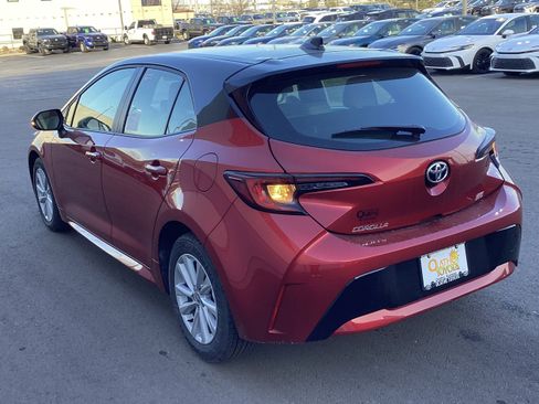 New 2026 Toyota Corolla SE image 3