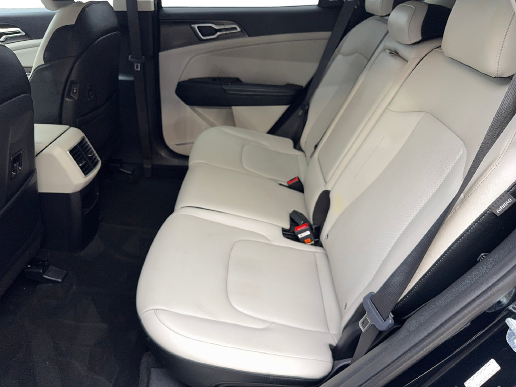 Used 2024 Kia Sportage EX FWD image 33