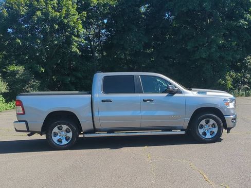 Used 2023 RAM 1500 Big Horn AWD/4WD image 3
