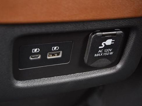 New 2025 Nissan Pathfinder Platinum image 29