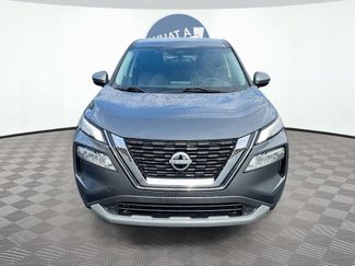 Used 2023 Nissan Rogue SV video 2
