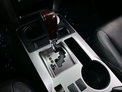 Used 2022 Toyota 4Runner Limited image 24