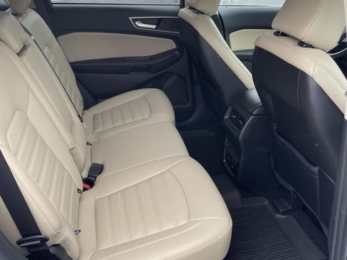 Certified 2023 Ford Edge SEL w/ Convenience Package AWD/4WD image 13