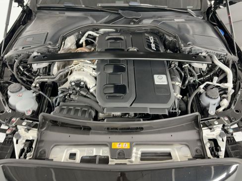 Certified 2025 Mercedes-Benz C 43 AMG 4MATIC Sedan image 32