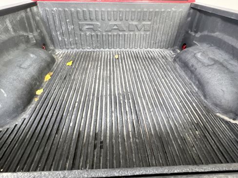 Used 2022 RAM 1500 Big Horn w/ Built-to-serve Edition image 24