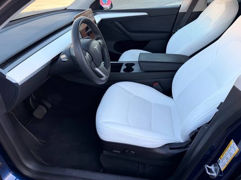Used 2023 Tesla Model Y Long Range AWD/4WD image 20