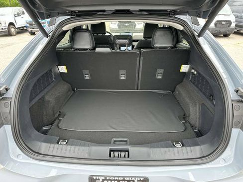 Used 2024 Ford Mustang Mach-E Premium image 8