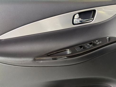 Used 2017 INFINITI QX50 2WD image 14