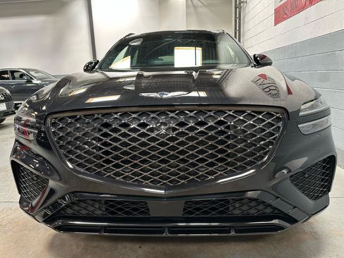 Used 2025 Genesis GV70 2.5T w/ Sport Prestige Package AWD/4WD image 7