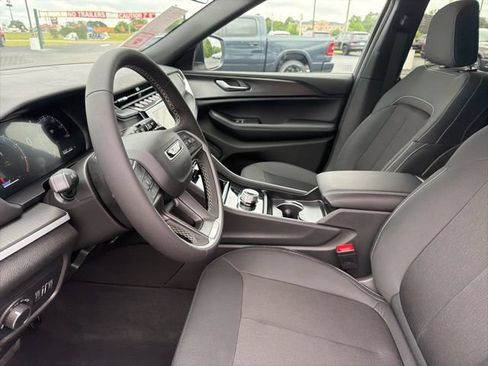 New 2026 Jeep Grand Cherokee Laredo RWD image 8