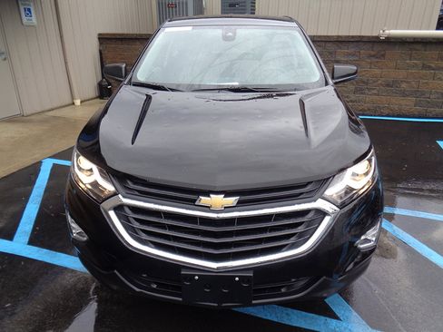 Used 2020 Chevrolet Equinox LS w/ LPO, Floor Liner Package AWD/4WD image 2