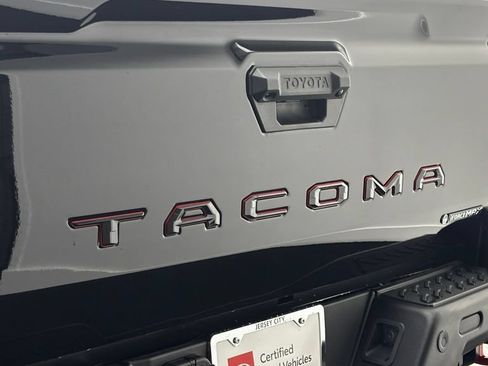 Used 2026 Toyota Tacoma 4x4 Double Cab Hybrid w/ Tow Tech Package image 11