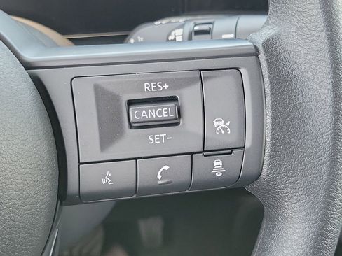 New 2026 Nissan Kicks SV w/ Charging Package FWD image 6