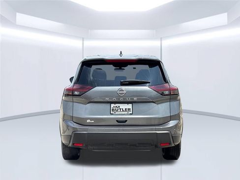 Used 2025 Nissan Rogue SV FWD image 5