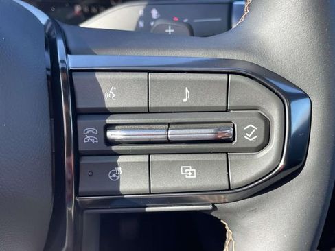 New 2026 GMC Terrain AT4 w/ Convenience Package III image 21