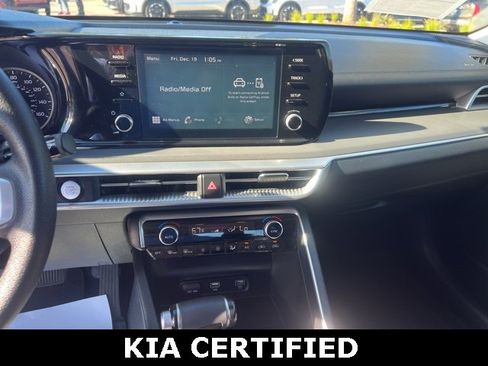 Used 2022 Kia K5 LXS image 12