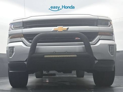 Used 2017 Chevrolet Silverado 1500 LT w/ All Star Edition AWD/4WD image 27