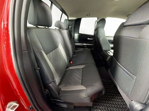 Used 2017 Toyota Tundra SR5 image 24