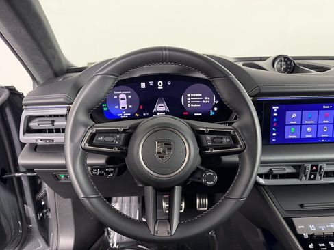 Certified 2025 Porsche Macan Turbo Electric image 30