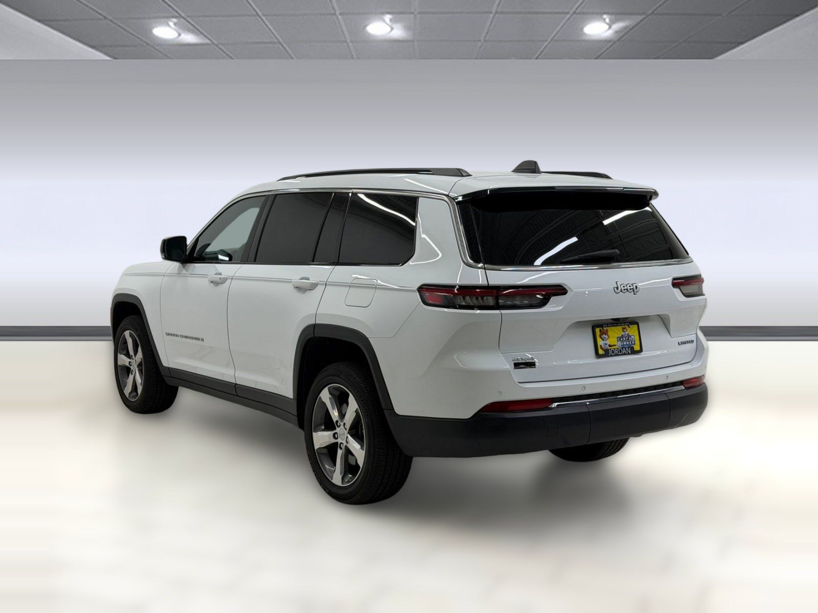 Used 2025 Jeep Grand Cherokee L Limited AWD/4WD image 2