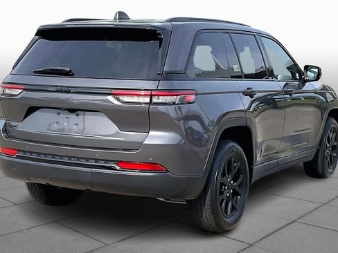 Certified 2024 Jeep Grand Cherokee Altitude image 13