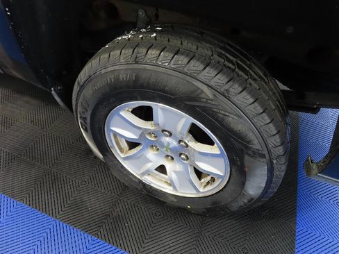 Used 2017 Chevrolet Silverado 1500 LT w/ Texas Edition image 7