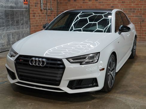 Used 2018 Audi S4 Premium Plus w/ Navigation Package image 7
