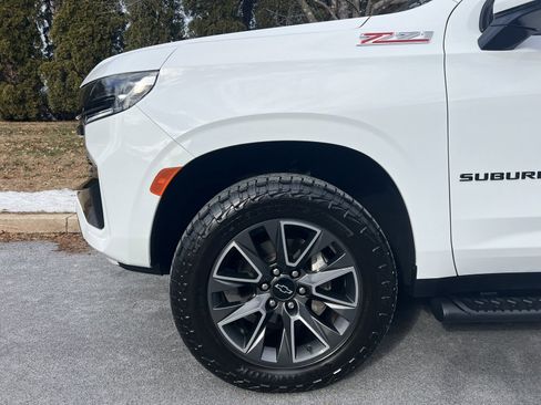 Used 2023 Chevrolet Suburban Z71 w/ Luxury Package image 82