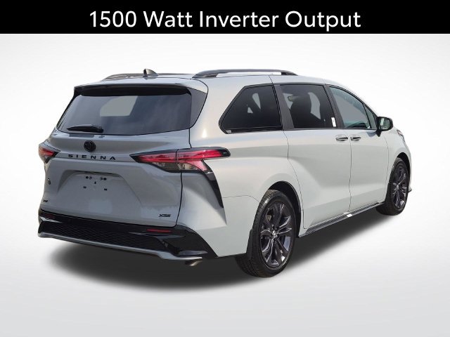 Certified 2026 Toyota Sienna XSE FWD image 7