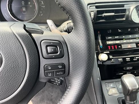 Used 2025 Lexus IS 500 w/ Accessory Package 2 RWD image 32