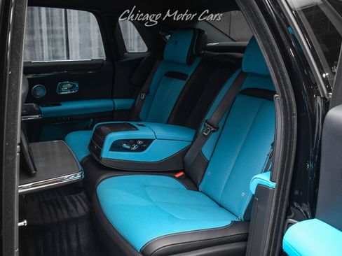 Used 2022 Rolls-Royce Ghost Black Badge image 32