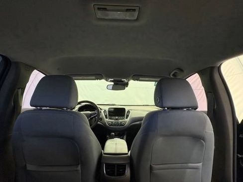 Used 2018 Chevrolet Malibu LT w/ Driver Confidence Package FWD image 27